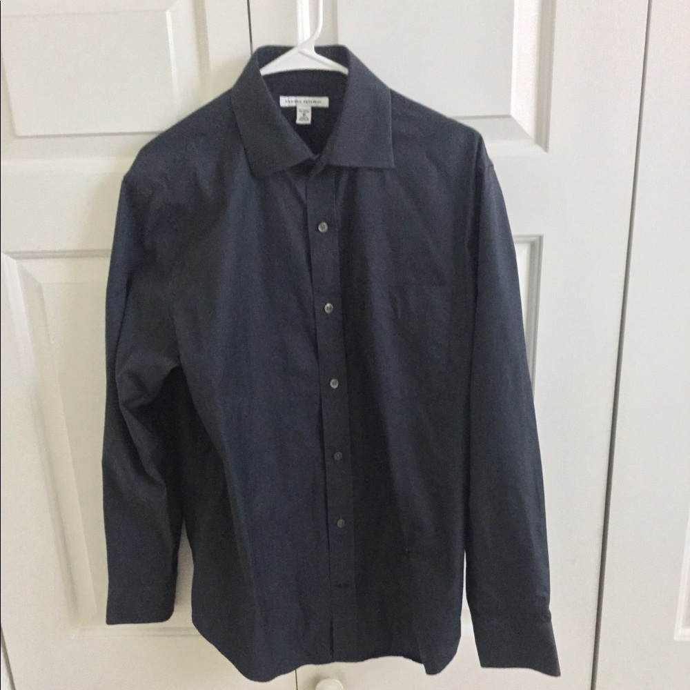 Banana Republic black button down shirt